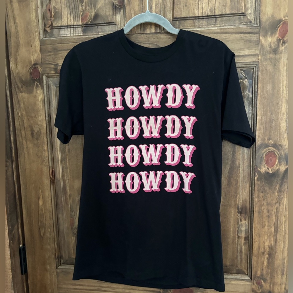 Never worn Howdy t shirt